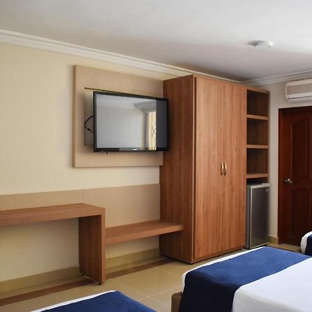 Hotel Caribe 79 바랑키야 외부 사진