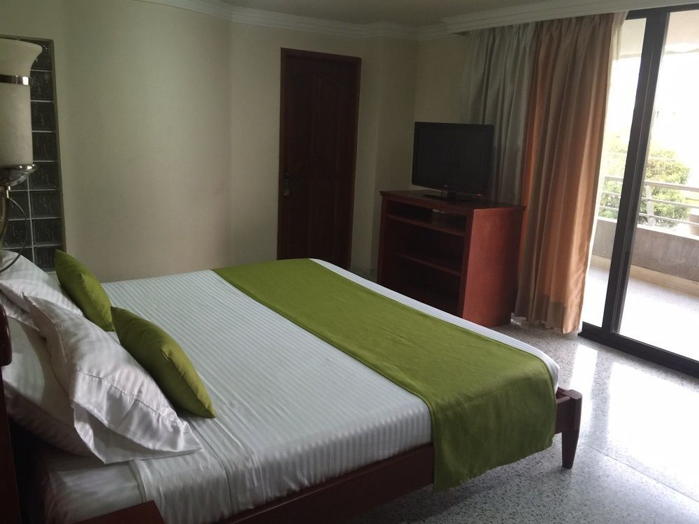 Hotel Caribe 79 바랑키야 외부 사진