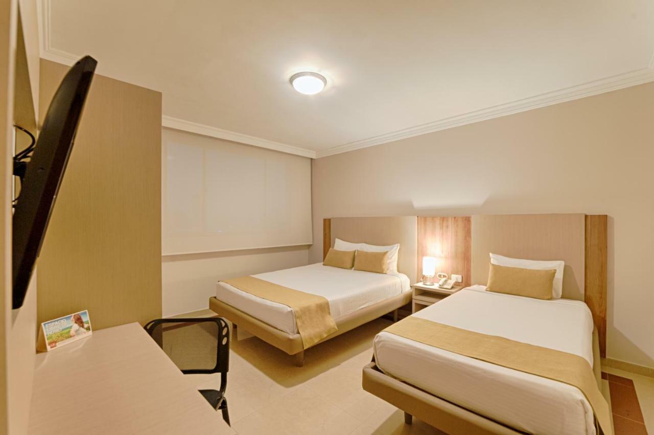 Hotel Caribe 79 바랑키야 외부 사진