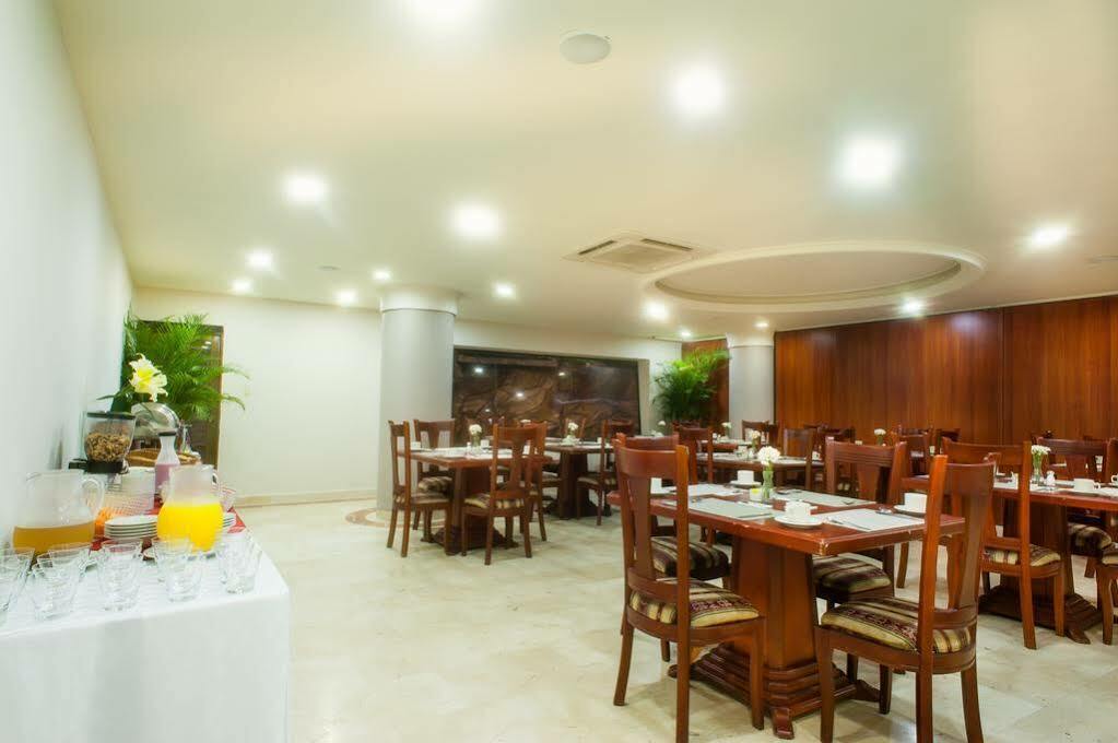 Hotel Caribe 79 바랑키야 외부 사진